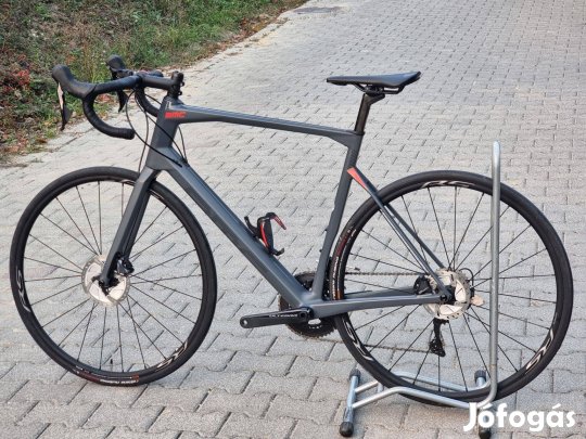 Újsz. csúcs BMC karbon endurance országúti UCI Ultegra Cube Trek Giant