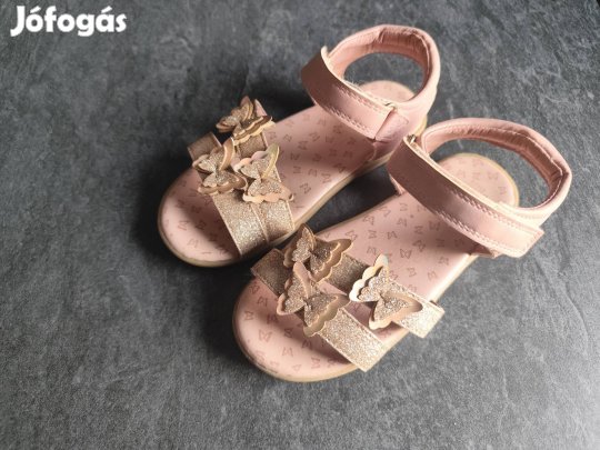 Újszerű 29-es F&F pillangós szandál 