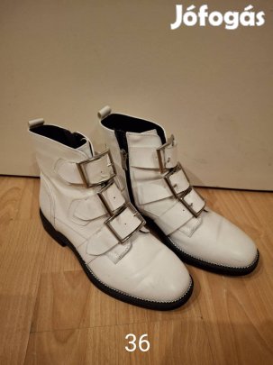 Újszerű 36 os Catwalk bokacsizma