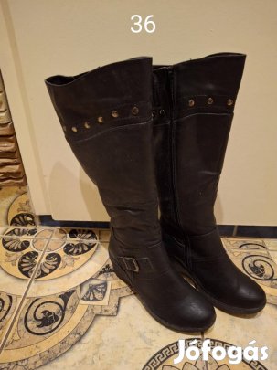 Újszerű 36 os teletalpas hosszúszárú csizma 