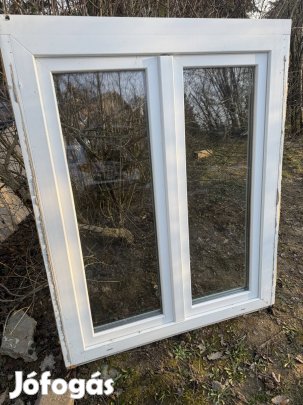 Újszerű 3 rétegű műanyag bukó nyíló ablak ajándék redőny 120x145cm