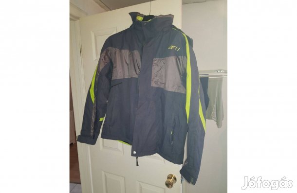 Újszerű 4F férfi síkabát