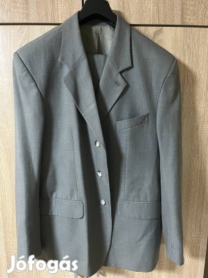 Újszerű 54-es ffi. öltöny eladó!