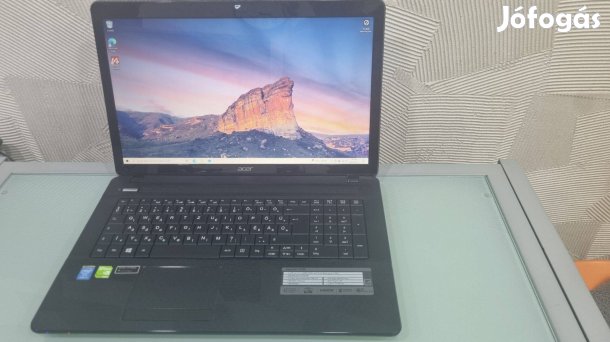 Újszerű Acer 17,3" laptop