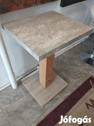 Újszerű Asztal Eladó