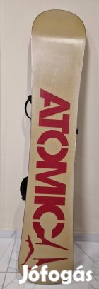 Újszerű Atomic snowboard atomic kötéssel Deeluxe bakanccsal eladó