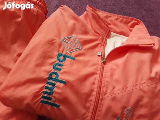 Újszerű BUDMIL szabadidő ruha