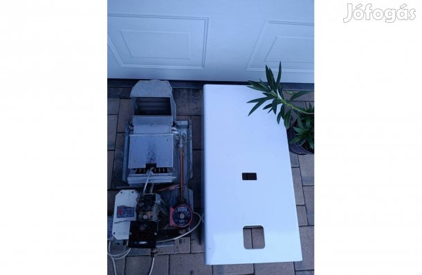 Újszerű FÉG C12 SC12A kéményes gázkazán 1 év garancia
