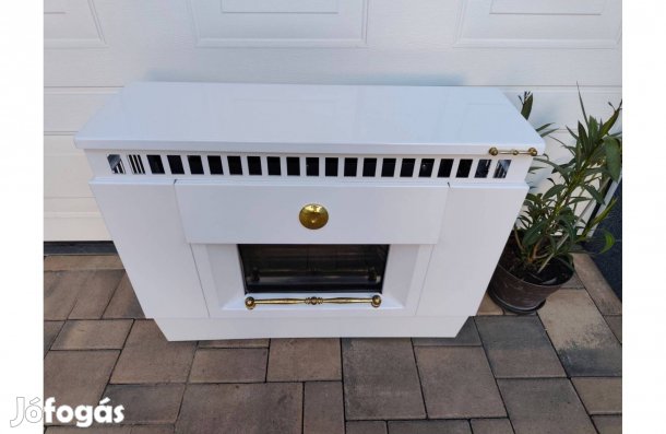 Újszerű FÉG F8.50 zeusz parapetes konvektor 1 év garanciával