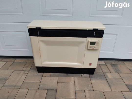 Újszerű FÉG eRp F8.60 parapetes konvektor digitális 1 év garancia