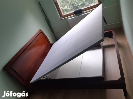 Újszerű Francia Ágy Matraccal Együtt Eladó