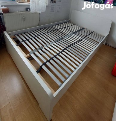 Újszerű IKEA franciaágy 140x200