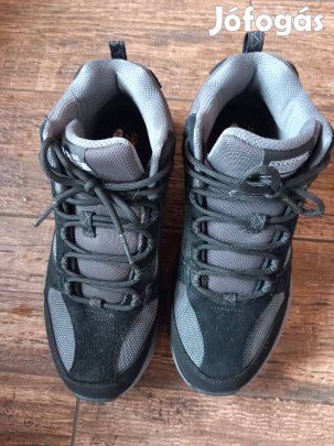Újszerű Skechers cipő 41 méret