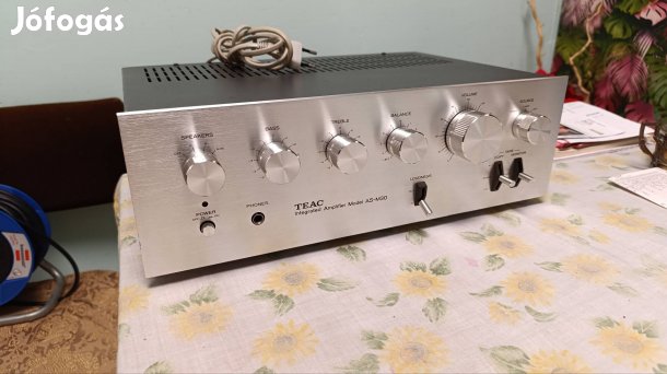 Újszerű Teac 4 hangfalas sztereó erősítő eladó!
