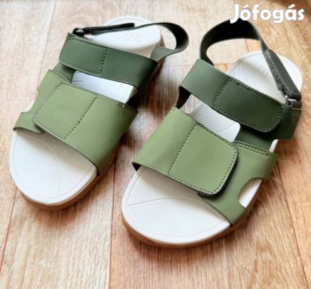 Újszerű Zara uniszex szandál (32)