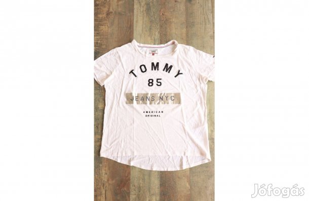 Újszerű ' Tommy Jeans ' női póló, S-es méretben