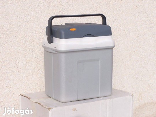 Újszerű!!! Féláron!!! 12/230 V-os autós hűtő fűtő táska hűtőtáska