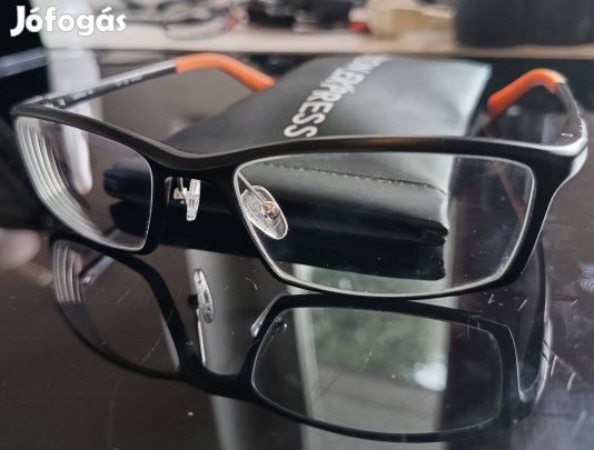 Újszerű, hibátlan szemüveg, szemüvegkeret típusa Uno Unom0089 BB00 551