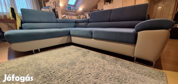 Újszerű, keveset használt jobbos kihúzhatóágyá alakítható sarok kanapé