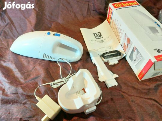 Újszerű akkumulátoros vezeték nélküli morzsaporszívó falitartóval