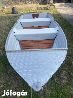 Újszerű alu csónak