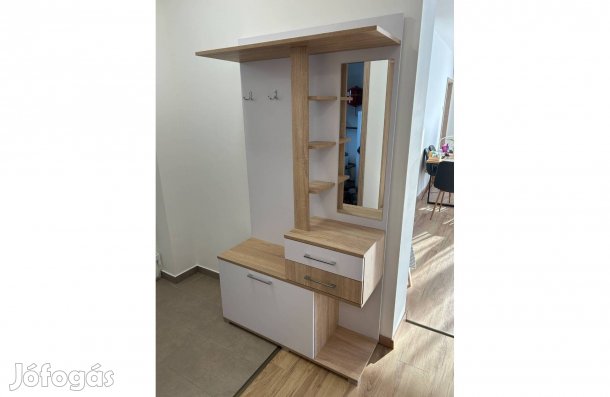 Újszerű előszoba bútor / előszobafal (RS Bútor / Nelke / Ibolya)