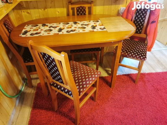 Újszerű étkezőgarnitúra 