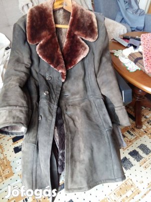 Újszerű férfi irha kabát