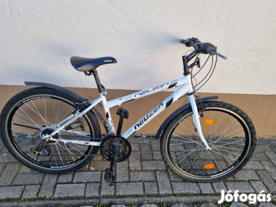 Újszerű fiú bicikli kedvezményes áron eladó