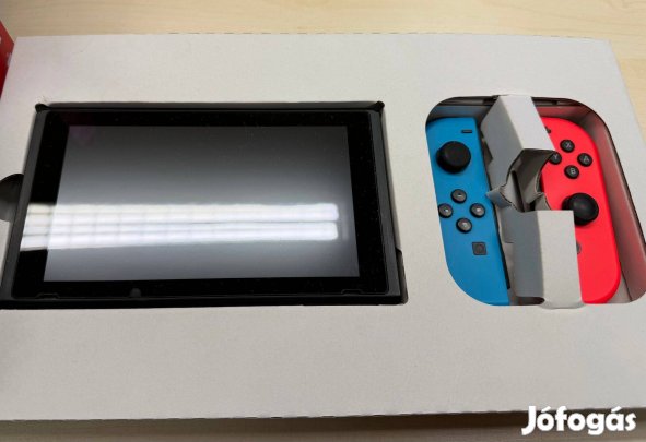 Újszerű fóliás Nintendo Switch V2 ajándék játékkal garanciával boltból