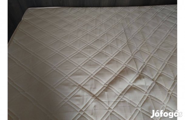 Újszerű hibátlan matrac eladó