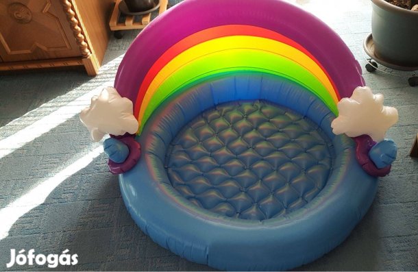 Újszerű kisbaba gyermek fürdőmedence pancsoló medence napvédővel