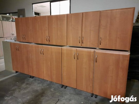 Újszerű konyhabútor áron alul, 300 cm (AP112)