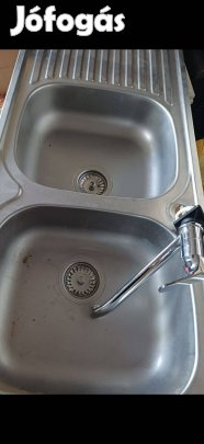 Újszerű mosogató tálca csapteleppel csaptelep mosogató