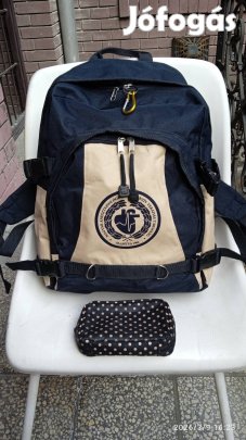 Újszerű nem használt uniszex hátizsák ajándékokkal