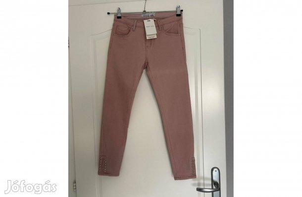 Újszerű nöi Gress Jeans nadrág eladó (29)
