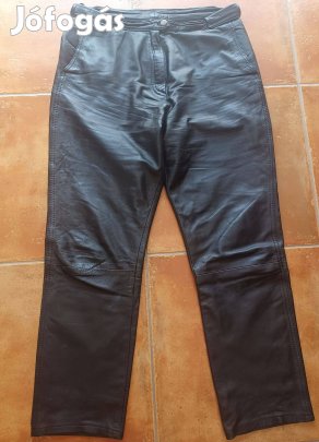 Újszerű női bőrnadrág eladó !