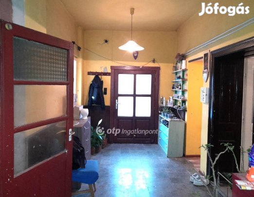 Üllési eladó 98 nm-es ház