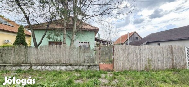 Üllői 51 nm-es ház eladó