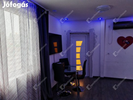 Üllőn központhoz közel