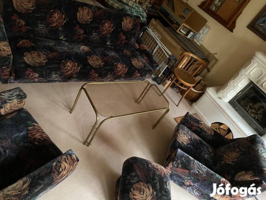 Ülő garnitúra 5 részes + asztal