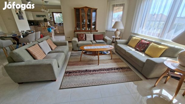 Ülőgarnitúra 3 db-os, tágas nappaliba