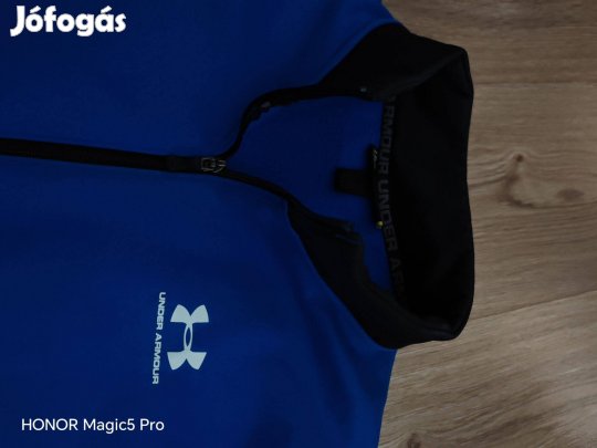 Under Armour sportos férfi pulóver