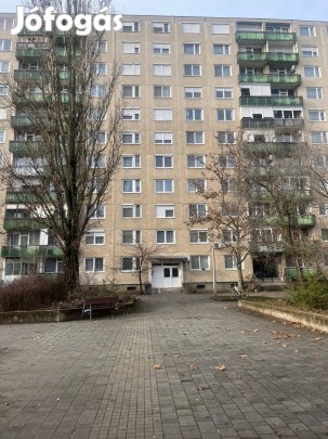 Ungvár sétányon 35 nm lakás tulajdonjoga eladó