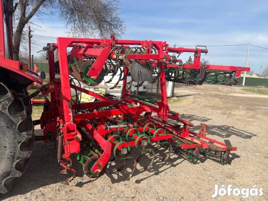 Unia 6 méteres kombinátor