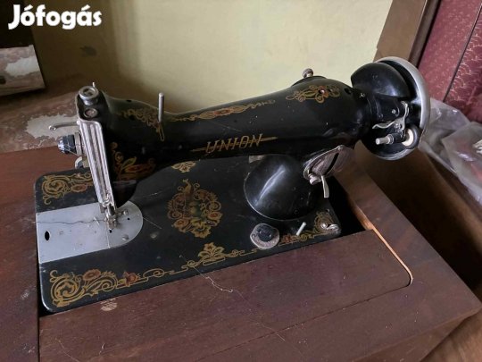 Union klasszikus varrógép eredeti bútorával