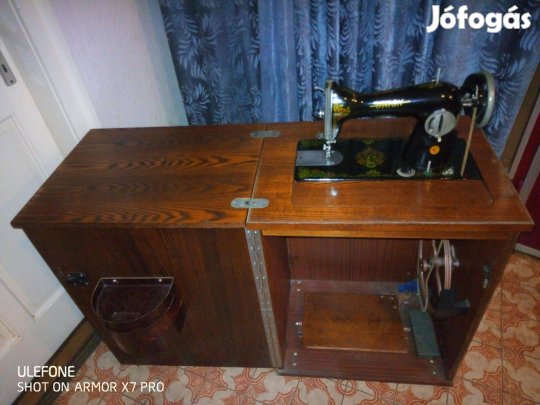 Union varrógép összecsukható asztallal