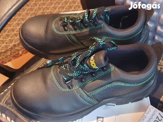Uniszex, acélbetétes, munkavédelmi, 38-as védőbakancs