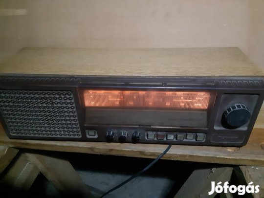 Unitra asztali rádió