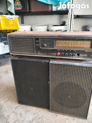 Unitra hangfal ajándék rádióval